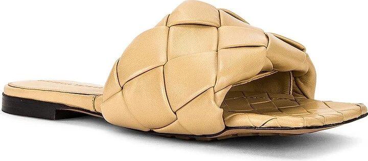 Bottega Veneta The Lido Sandals in Neutral - Image 2