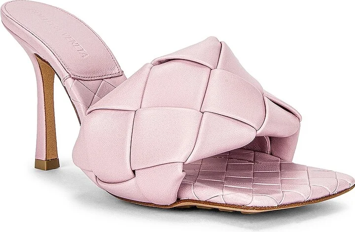 Bottega Veneta The Rubber Lido Sandals in Pink - Image 2
