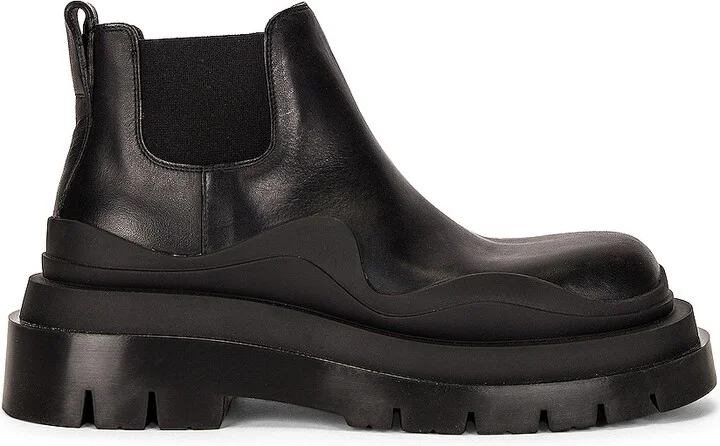 Bottega Veneta The Tire Ankle Boots in Black