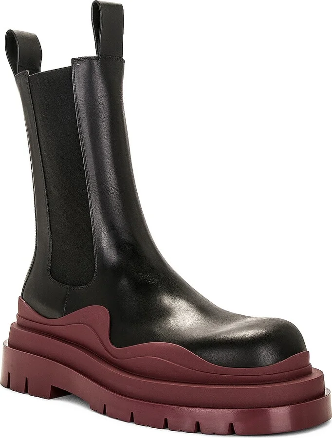 Bottega Veneta Tire Chelsea Boot in Black - Image 2