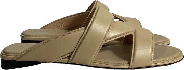 Bottega Veneta Women's Leather Vienna Crossover Strap Sandal (Authentic Pre-Loved)