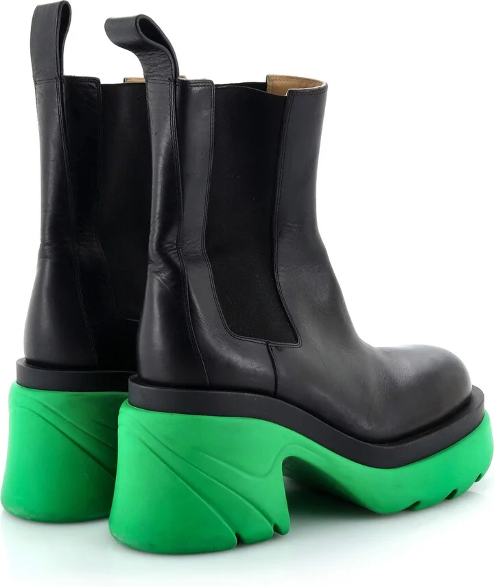 Bottega Veneta Women's The Flash Chelsea Boots Leather - Image 2