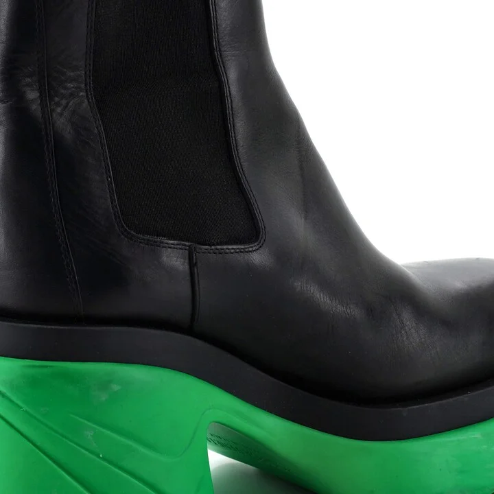 Bottega Veneta Women's The Flash Chelsea Boots Leather - Image 5