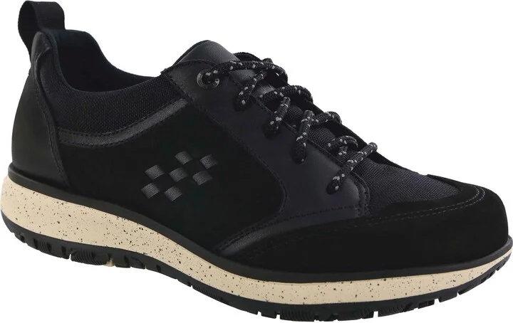 Boulder Sneaker