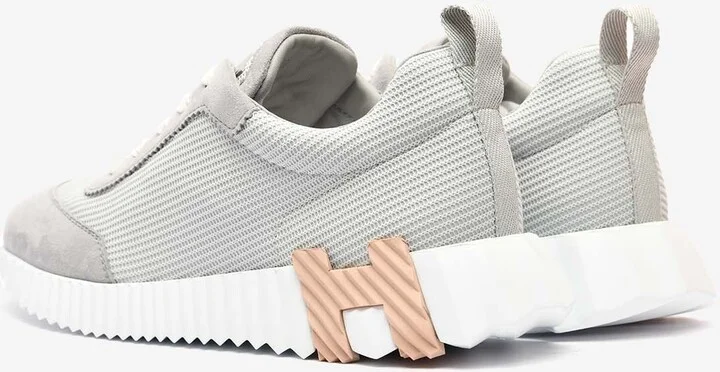 Bouncing Low-Top Sneakers in Gris Temperance Mesh and Suede - Image 2