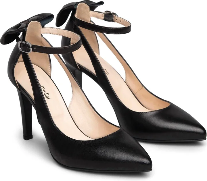 Bow Ankle Strap Pump