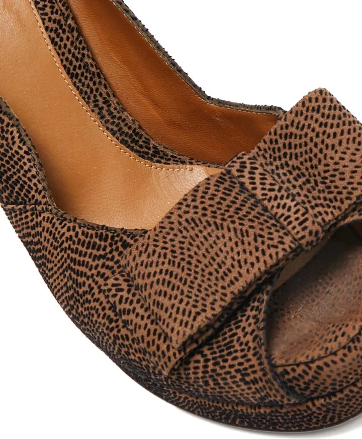 Bow-Detail Heeled Pumps - Image 5