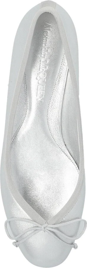 Bow-detailed Metallic Flat Shoes - Image 4