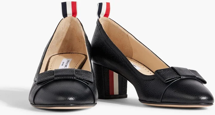 Bow-detailed pebbled-leather pumps - Image 2