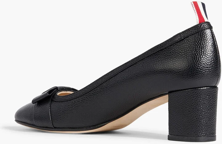 Bow-detailed pebbled-leather pumps - Image 3