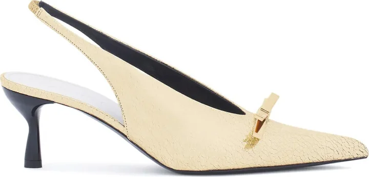 Bow-Detailing Pumps