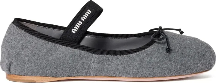 Bow-Embellished Elastic-Strap Ballet Flats
