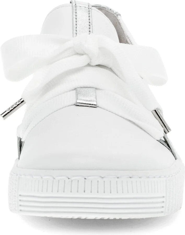Bow Sneaker - Image 4