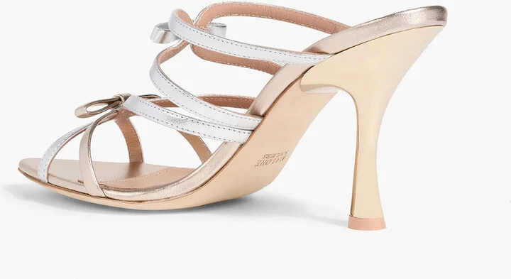 Bowrama 90 bow-detailed metallic leather mules - Image 3