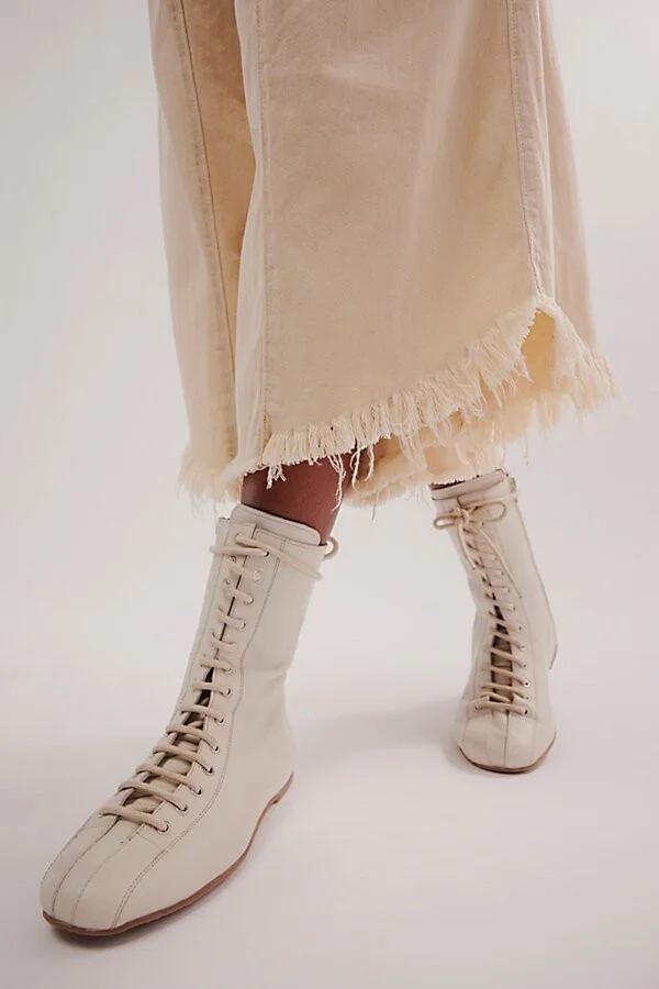 Boxing Day Lace Up Boots