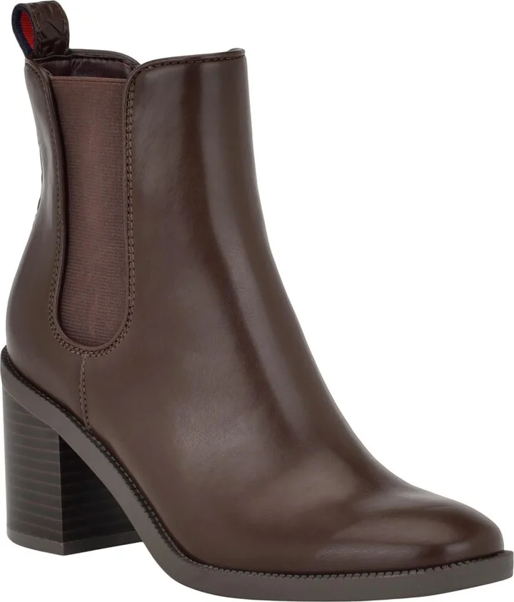 Brae Womens Faux Leather Round Toe Chelsea Boots