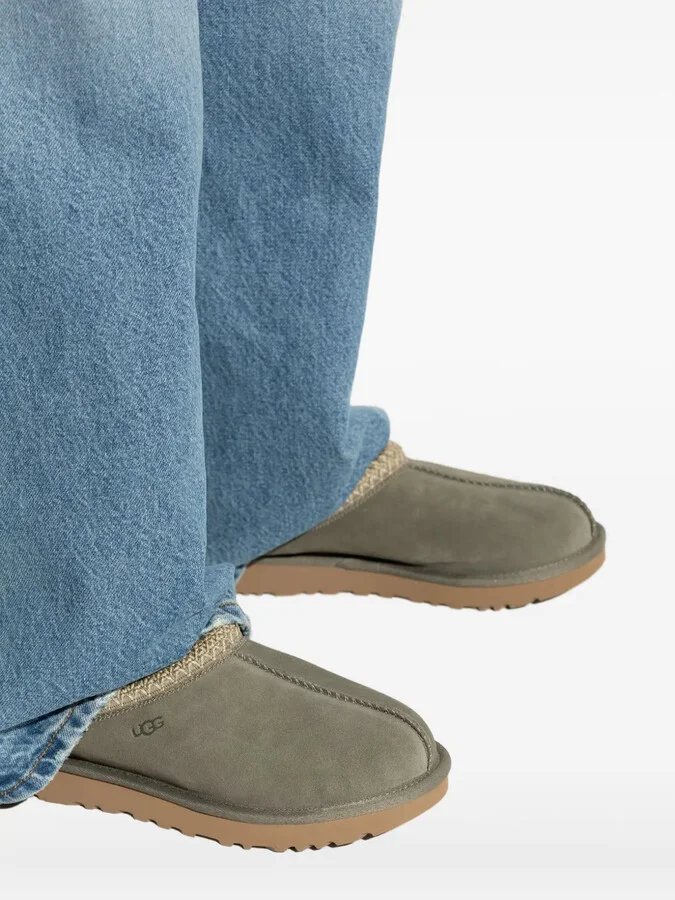 Braided-Trim Sheepskin Boots - Image 4