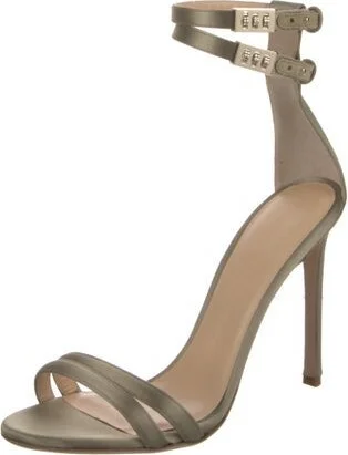 Brandon Maxwell - Image 2