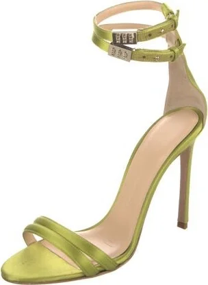 Brandon Maxwell - Image 2