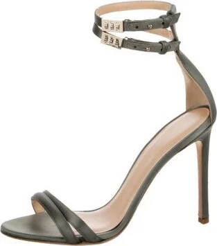 Brandon Maxwell - Image 2