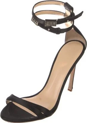 Brandon Maxwell - Image 2