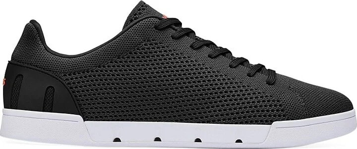 Breeze Mesh Tennis Sneakers