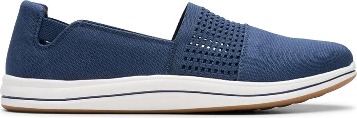 Breeze Vibe Slip-On Sneaker - Image 3