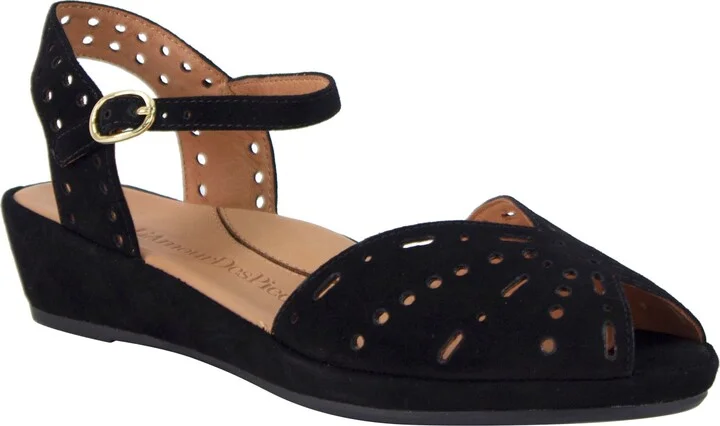 'Brenn' Ankle Strap Sandal
