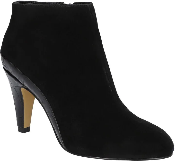 Brennan Womens Leather Embossed Ankle Boots