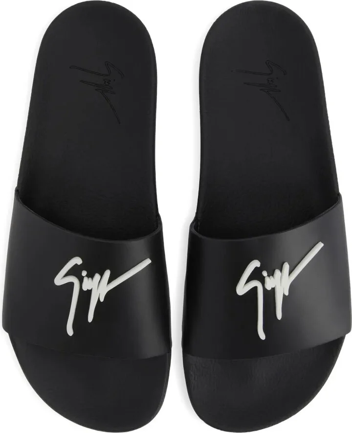 Brett logo-embellished slides - Image 3