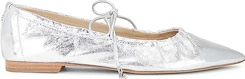 Bri Flat