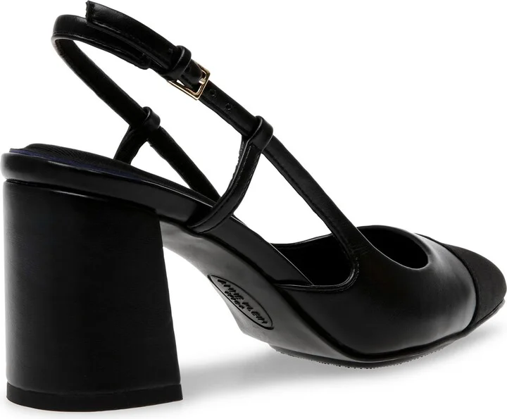 Brinlee Pointed Toe Pump - Image 2