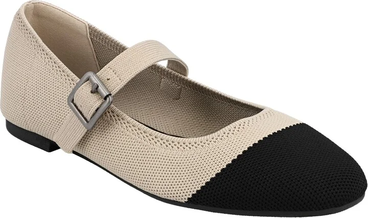 SAND/ BLACK