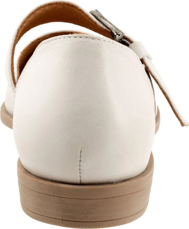 Brittany Pointed Toe Flat - Image 7