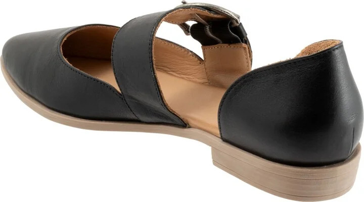 Brittany Pointed Toe Flat - Image 2