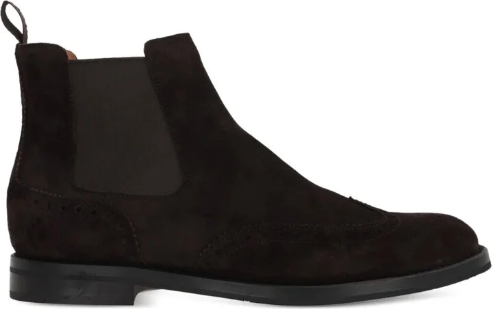 Brogue boots