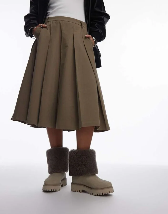 Bronx Groov-y shearling fold over ankle boots in oatmilk suede - Image 2