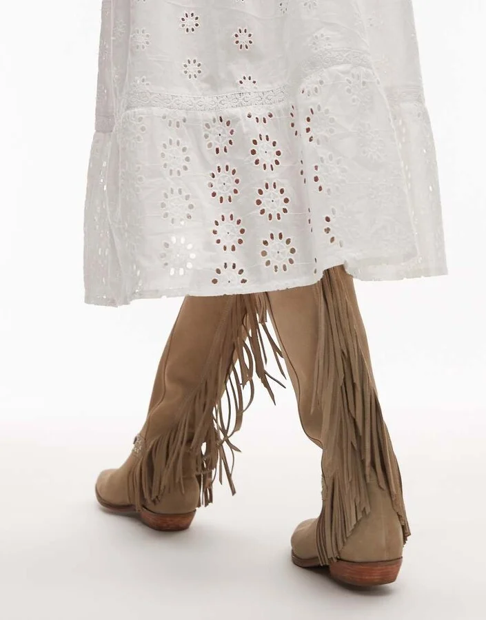 Bronx Kendr-a tassel western knee boots in oatmilk washed suede - Image 4