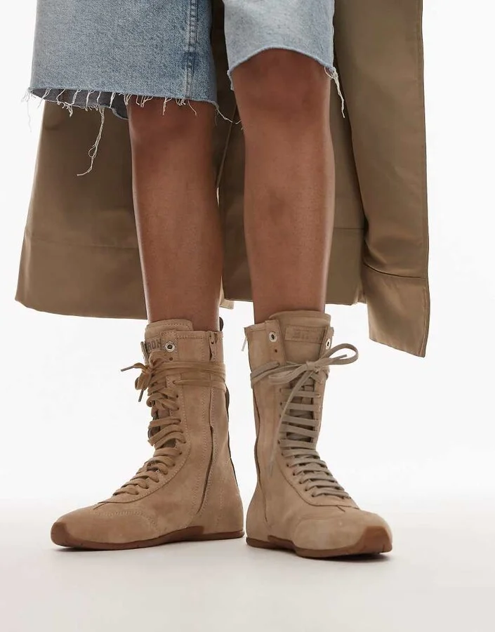 Bronx lace up boxing boot sneakers in oatmilk