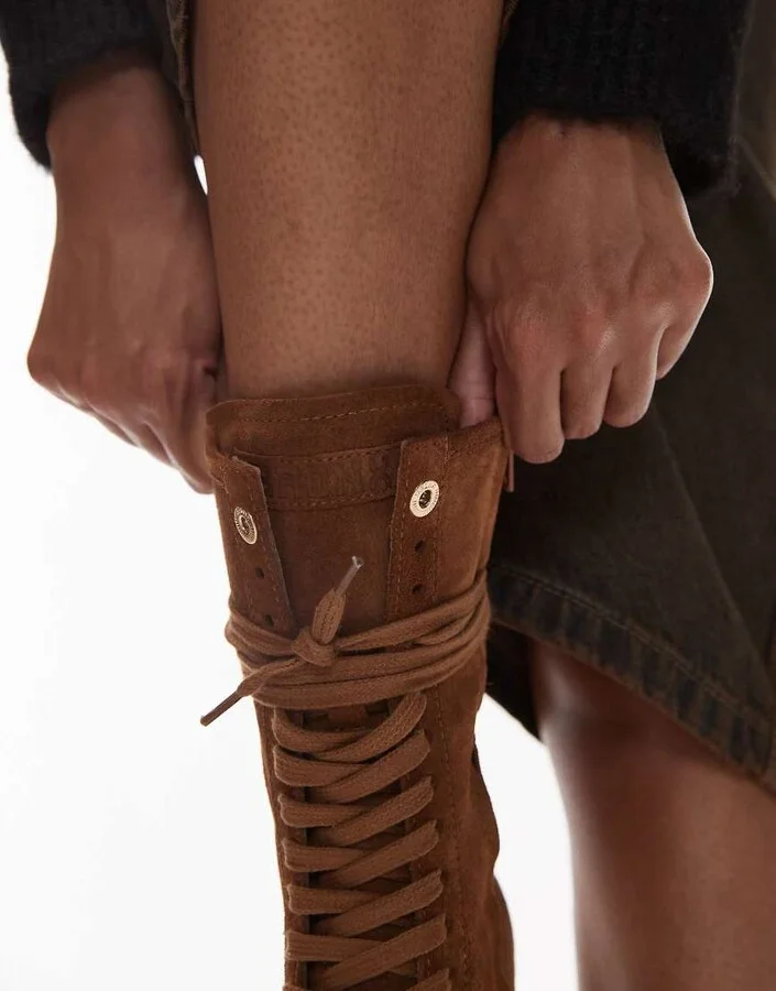 Bronx lace up boxing boot sneakers in suede tan - Image 2