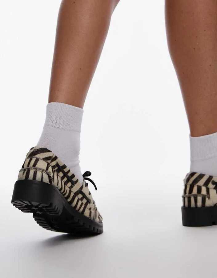Bronx Sie-nna boat shoes in zebra print hairy leather - Image 3