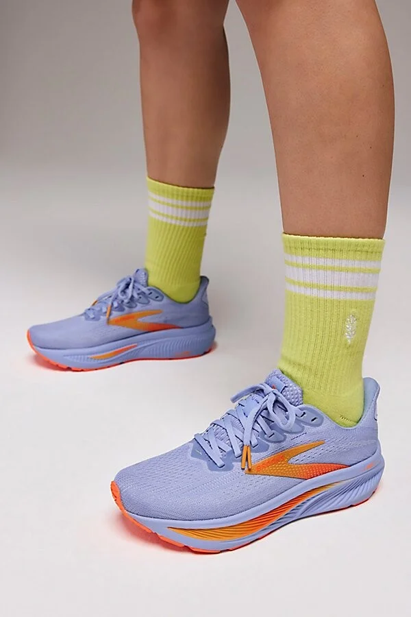 Brooks Ghost 17 Sneakers - Image 2