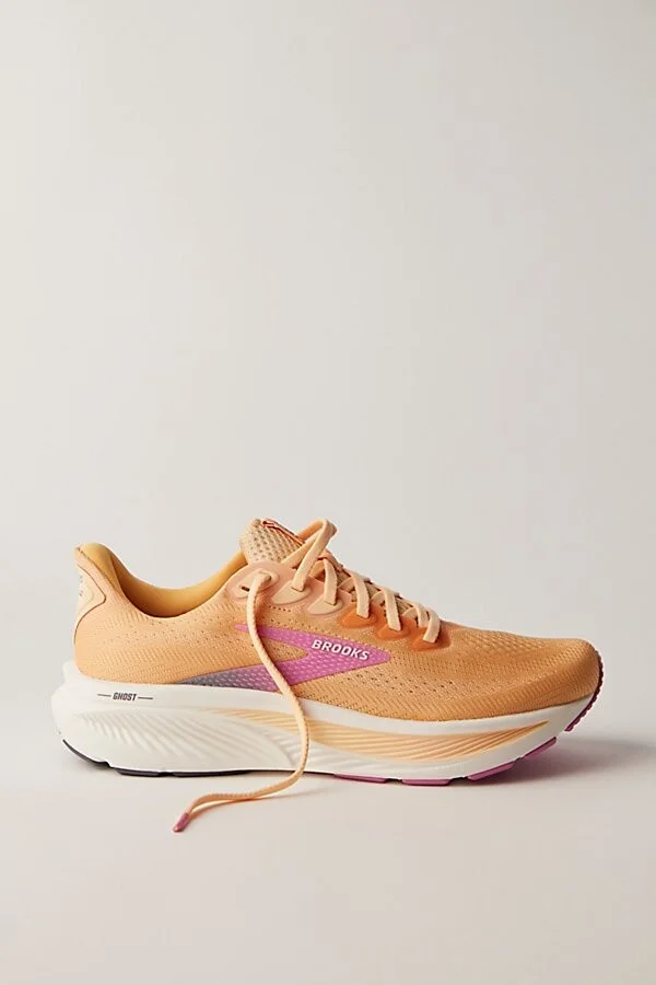 Brooks Ghost 17 Sneakers - Image 3
