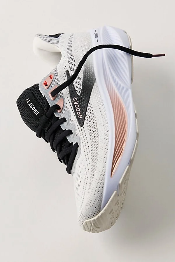 Brooks Ghost 17 Sneakers