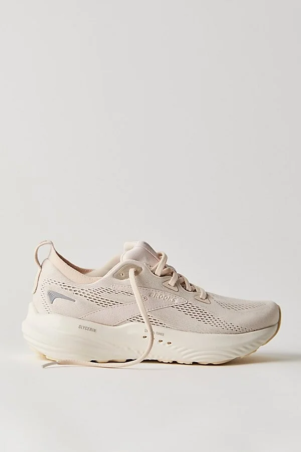 Brooks Glycerin 22 Sneakers - Image 3