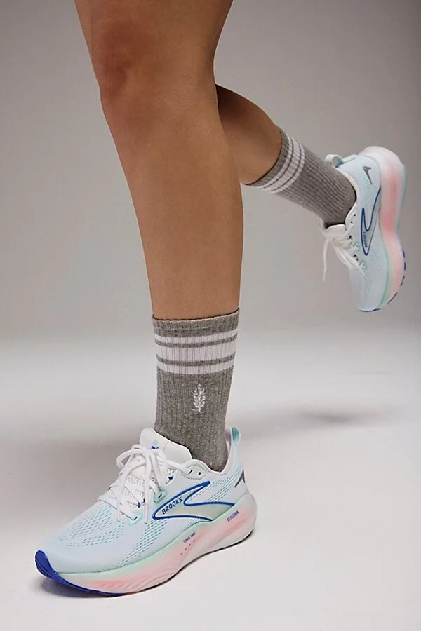 Brooks Glycerin 22 Sneakers - Image 2