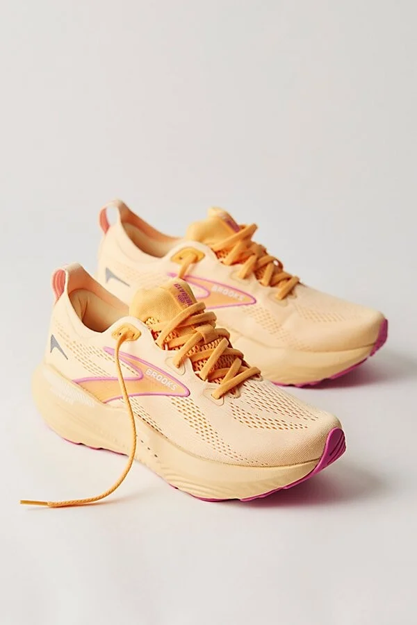 Brooks Glycerin 22 Sneakers - Image 2