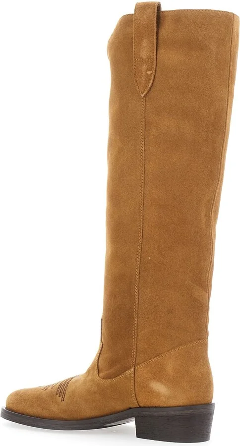 Brown Boots With Almond Toe And Low Block Heel In Suede Woman - Image 3
