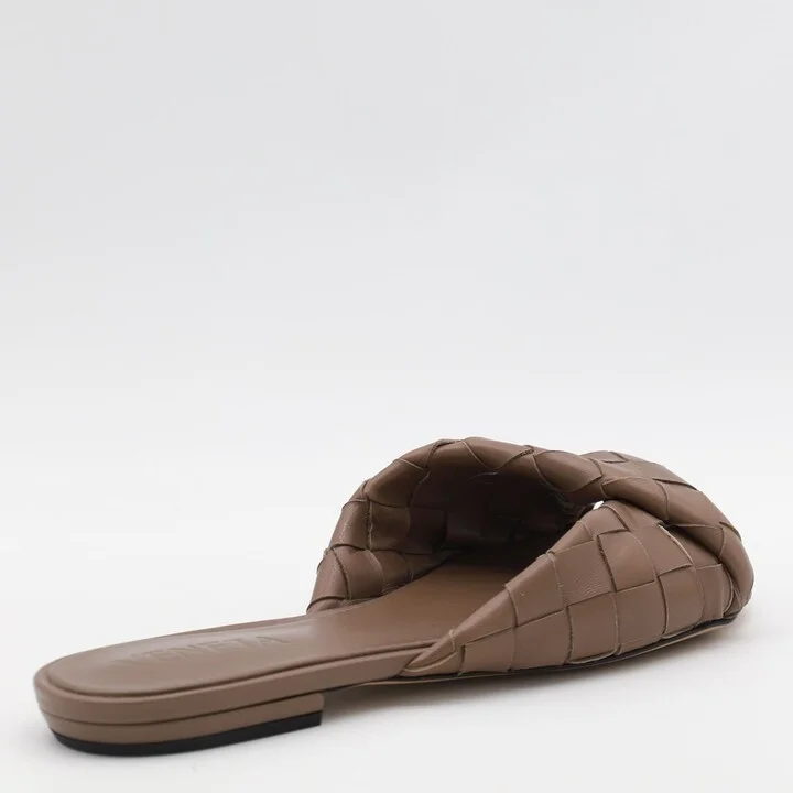 Brown Flats - Image 2