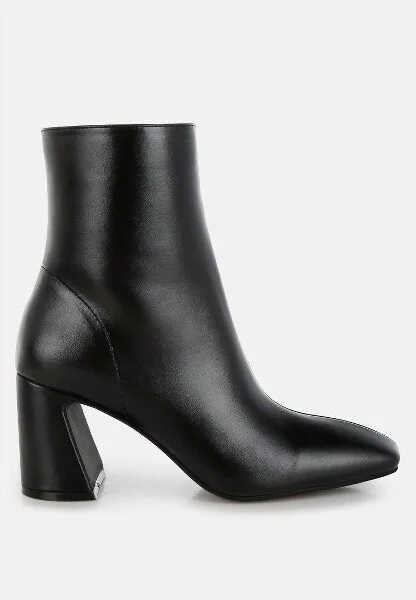Bruna Square Toe Ankle Boots Women - Image 2